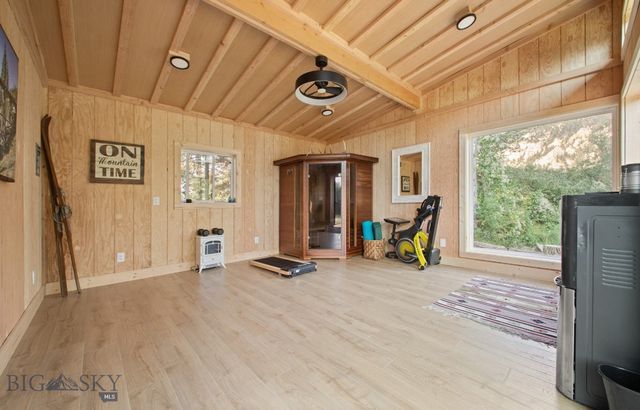 4948 US Highway 89 S, Livingston, MT 59047