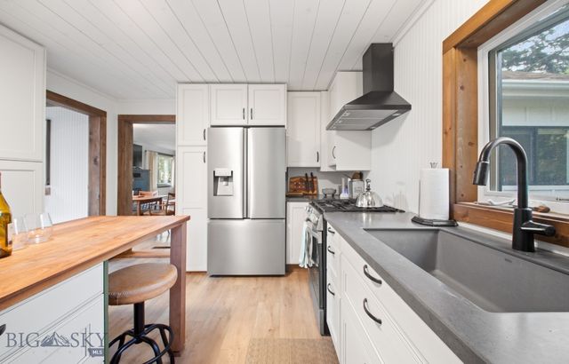 4948 US Highway 89 S, Livingston, MT 59047