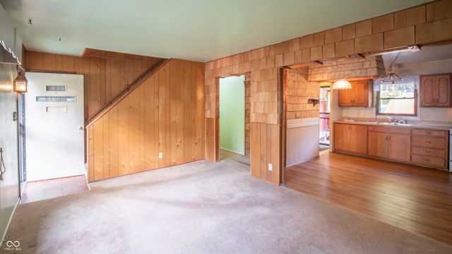 8126 E 36th Street, Indianapolis, IN 46226