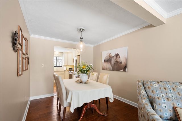 407 Sewickley Heights Dr, Aleppo, PA 15143