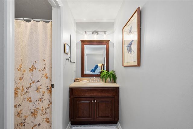 407 Sewickley Heights Dr, Aleppo, PA 15143