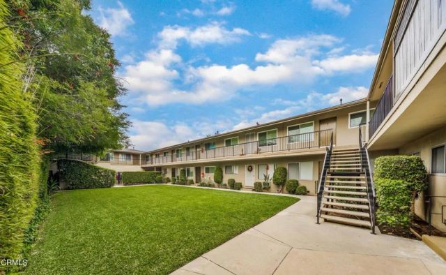 720 E Mountain Street 15, Pasadena, CA 91104