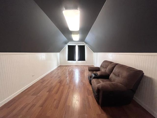 2409 Geneva Lane, Montgomery, IL 60538