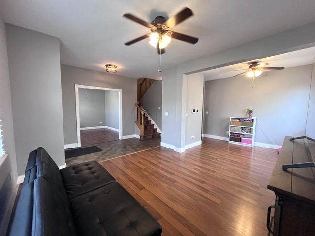 2409 Geneva Lane, Montgomery, IL 60538