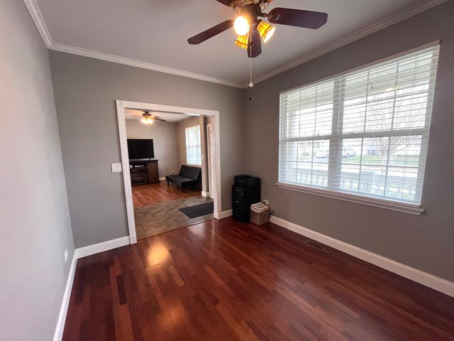 2409 Geneva Lane, Montgomery, IL 60538