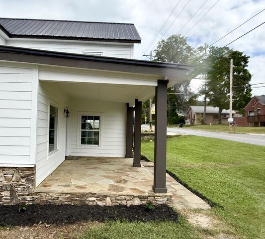 283 Hill Street, Murphy, NC 28906