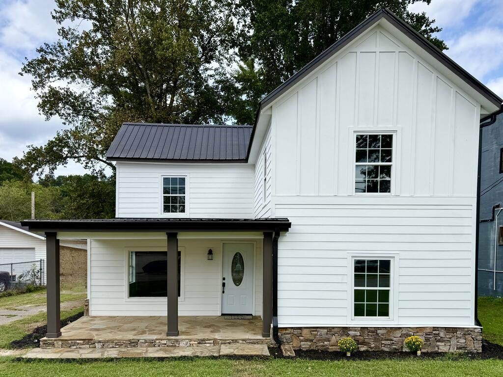 283 Hill Street, Murphy, NC 28906