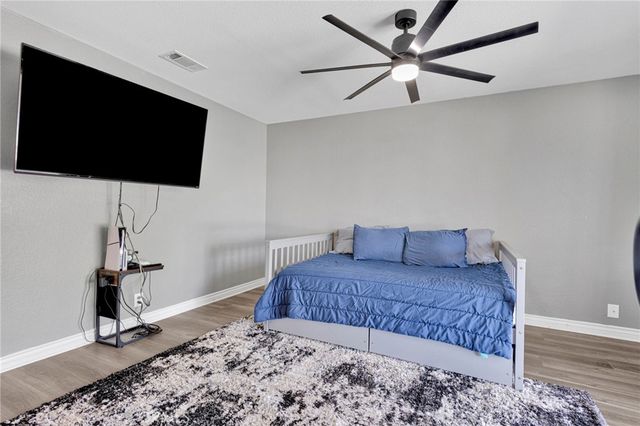 12575 Tesuque Road, Apple Valley, CA 92308