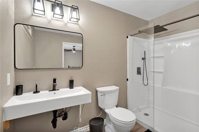 12575 Tesuque Road, Apple Valley, CA 92308