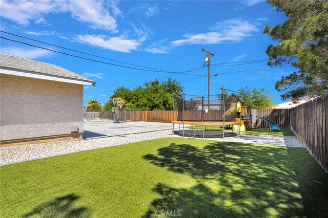 12575 Tesuque Road, Apple Valley, CA 92308