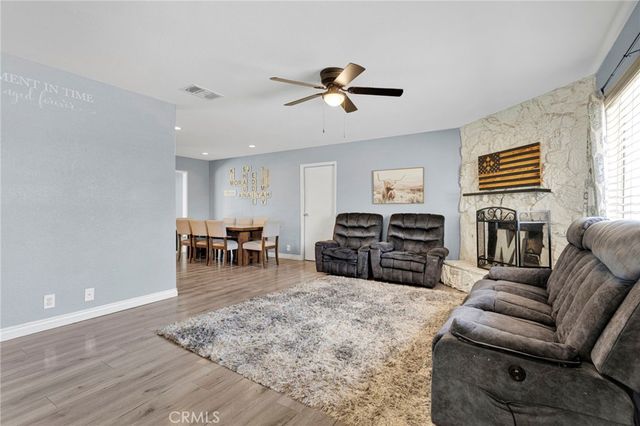 12575 Tesuque Road, Apple Valley, CA 92308