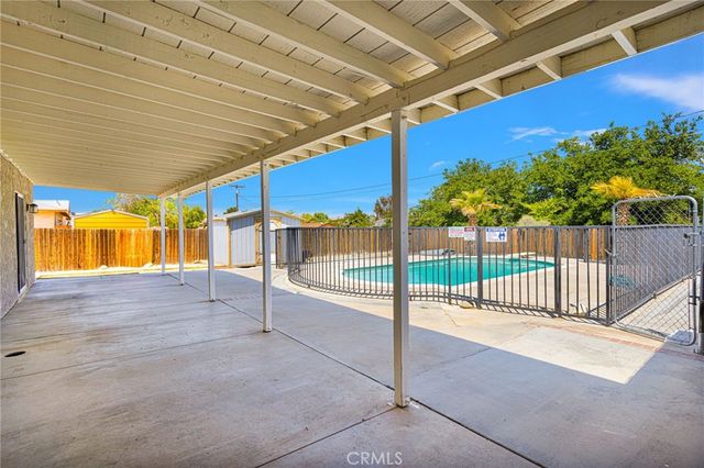 12575 Tesuque Road, Apple Valley, CA 92308