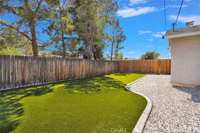12575 Tesuque Road, Apple Valley, CA 92308