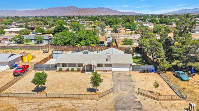 12575 Tesuque Road, Apple Valley, CA 92308