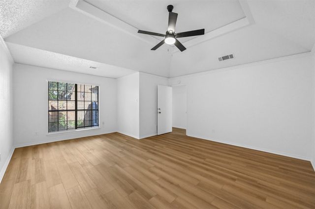 4007 Saint Christopher Lane, Dallas, TX 75287