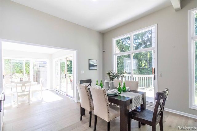 22170 Orchard Way, Beverly Hills, MI 48025
