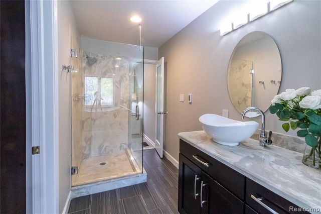 22170 Orchard Way, Beverly Hills, MI 48025