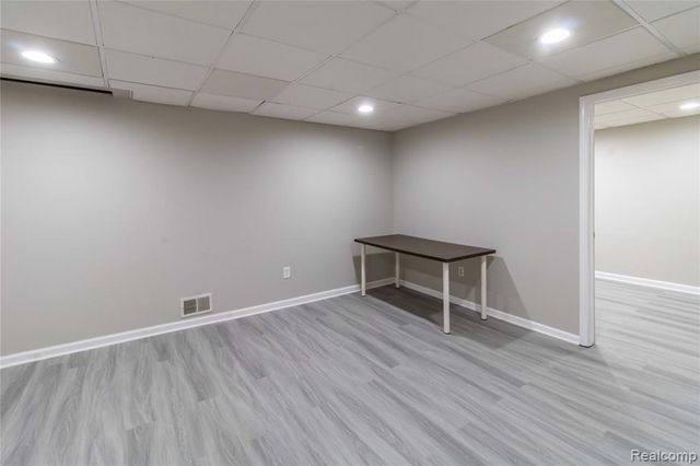 22170 Orchard Way, Beverly Hills, MI 48025