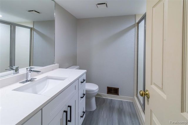 22170 Orchard Way, Beverly Hills, MI 48025