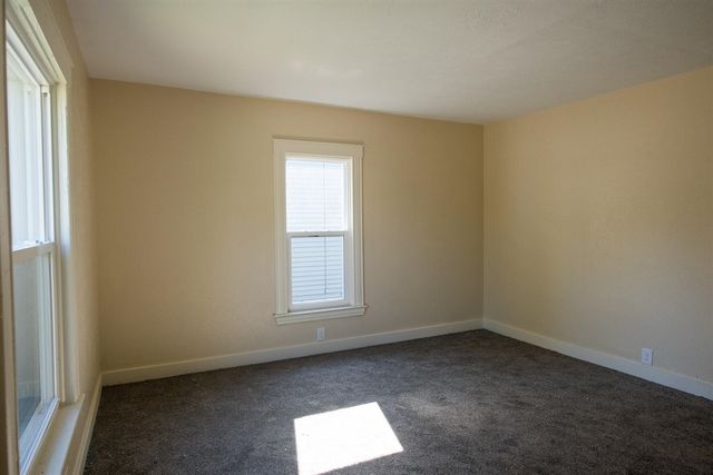 112 E Clay Street, Kalamazoo, MI 49007