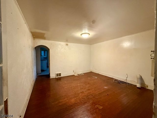 267 S 18Th St 1, Newark City, NJ 07103