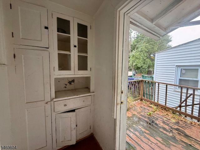 267 S 18Th St 1, Newark City, NJ 07103