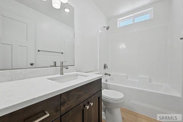 941 Montezuma St, Idaho Falls, ID 83402