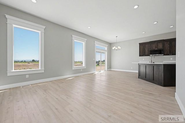 941 Montezuma St, Idaho Falls, ID 83402