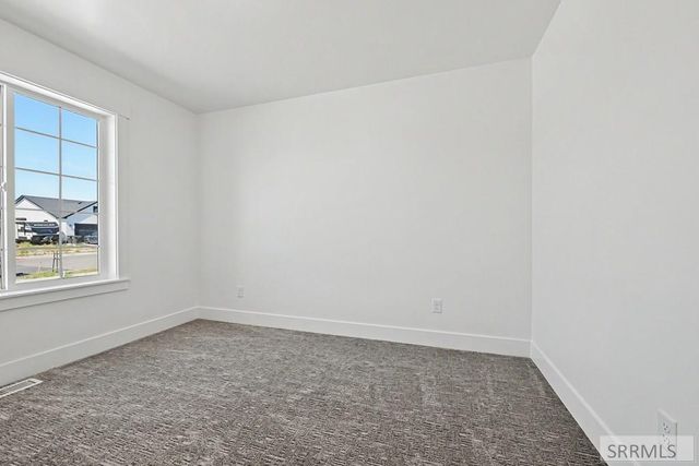941 Montezuma St, Idaho Falls, ID 83402