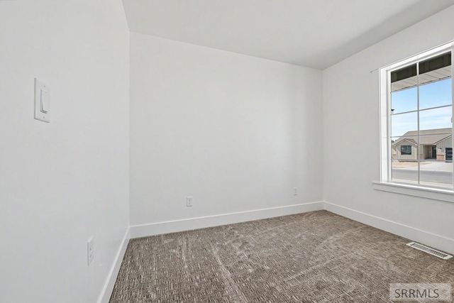 941 Montezuma St, Idaho Falls, ID 83402
