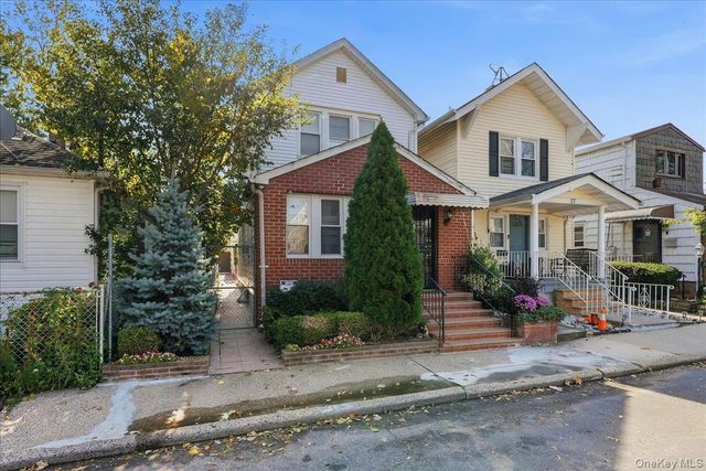 23 Bonta Street, Elmont, NY 11003