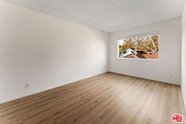 1114 12th Street 206, Santa Monica, CA 90403