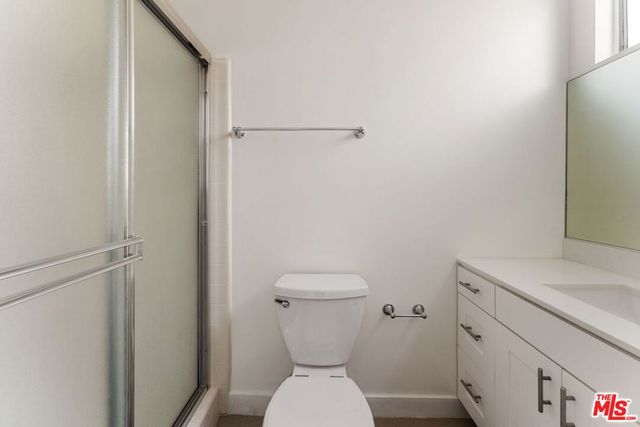 1114 12th Street 206, Santa Monica, CA 90403
