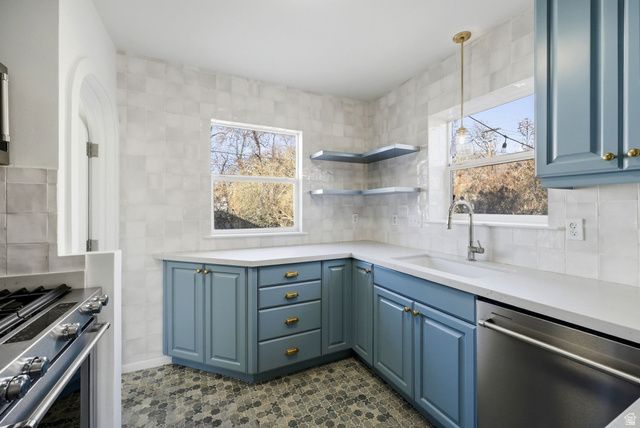 1863 E 900 S, Salt Lake City, UT 84108