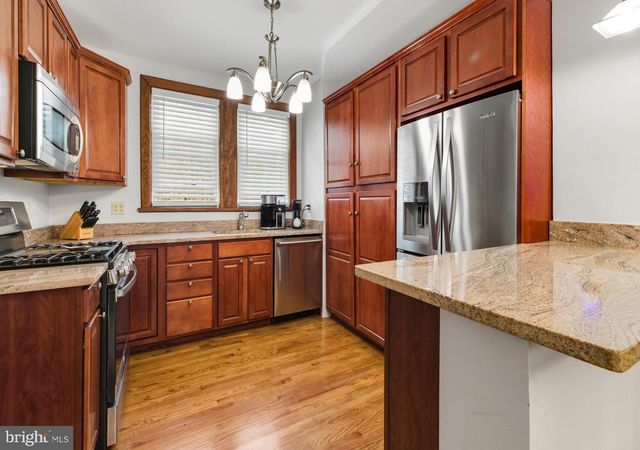 128 OAKCREST AVE, Pitman, NJ 08071