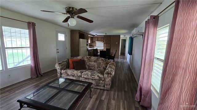 600 E Palmera Drive, La Feria, TX 78559