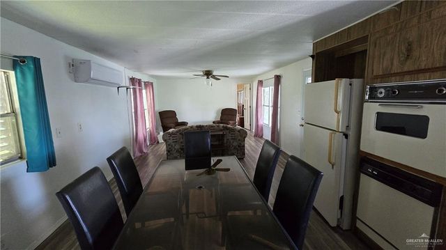 600 E Palmera Drive, La Feria, TX 78559