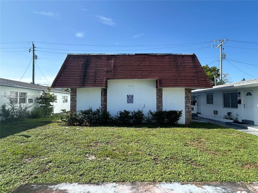 2028 Buchanan Street, Hollywood, FL 33020