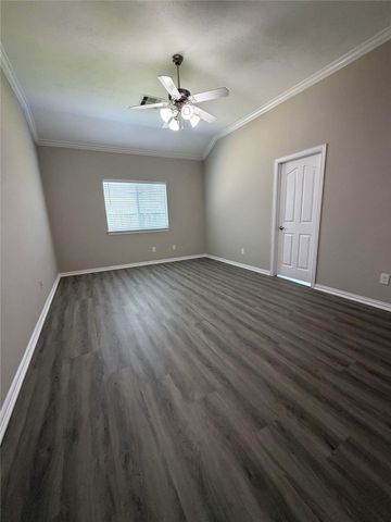 24626 Lakecrest Creek Drive, Katy, TX 77493