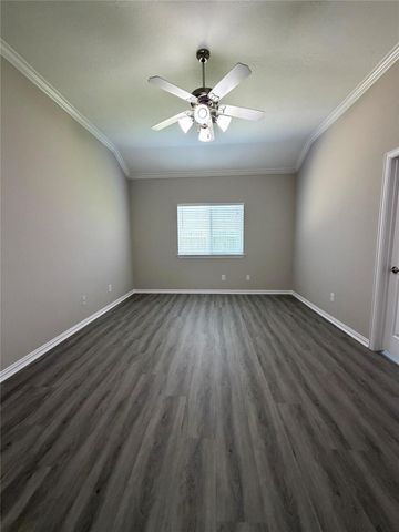 24626 Lakecrest Creek Drive, Katy, TX 77493