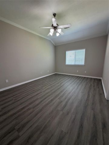24626 Lakecrest Creek Drive, Katy, TX 77493