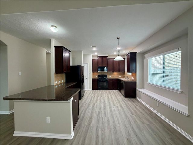 24626 Lakecrest Creek Drive, Katy, TX 77493