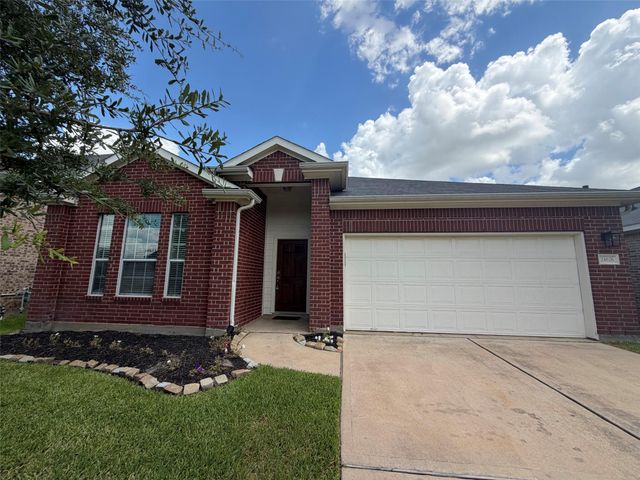24626 Lakecrest Creek Drive, Katy, TX 77493