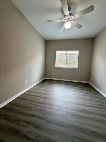 24626 Lakecrest Creek Drive, Katy, TX 77493