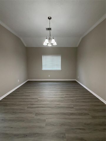 24626 Lakecrest Creek Drive, Katy, TX 77493