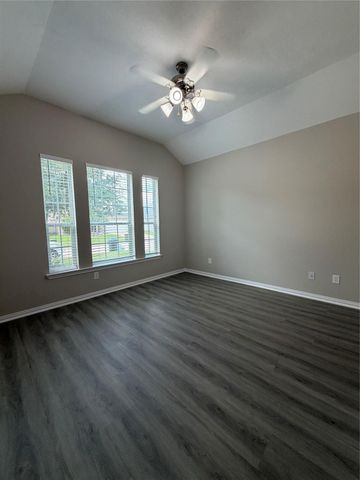24626 Lakecrest Creek Drive, Katy, TX 77493