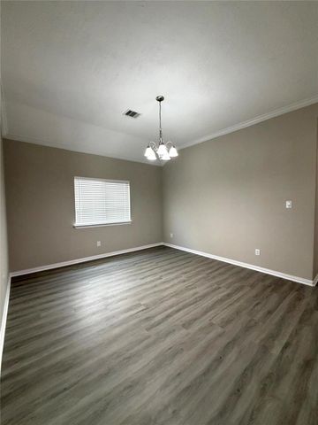 24626 Lakecrest Creek Drive, Katy, TX 77493