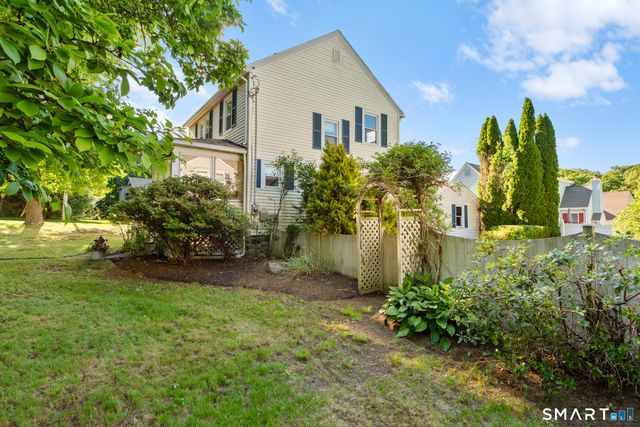 462 Davis Street, Watertown, CT 06779