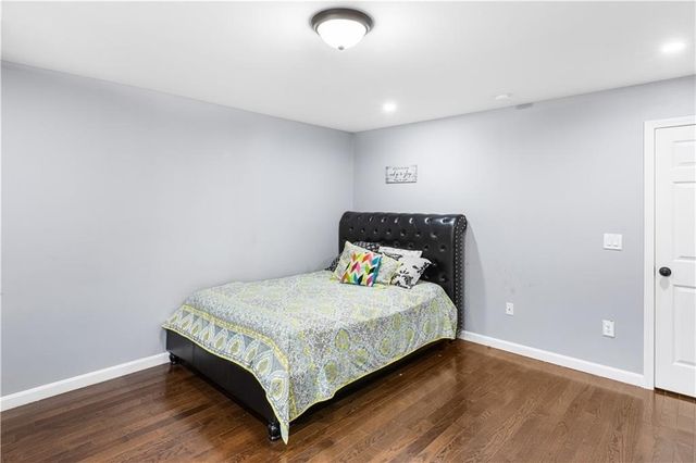 872 Branch Avenue, Providence, RI 02904