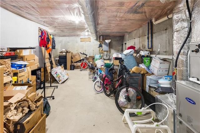 872 Branch Avenue, Providence, RI 02904